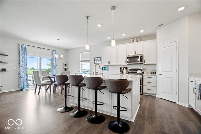 271 Dyson Drive, Whiteland, IN 46184