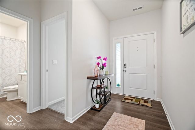 271 Dyson Drive, Whiteland, IN 46184