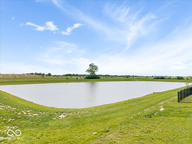 271 Dyson Drive, Whiteland, IN 46184