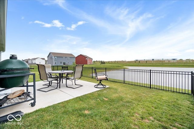 271 Dyson Drive, Whiteland, IN 46184