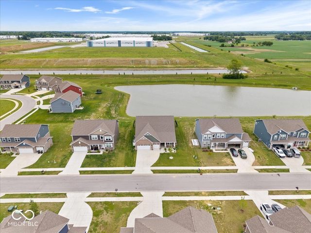 271 Dyson Drive, Whiteland, IN 46184