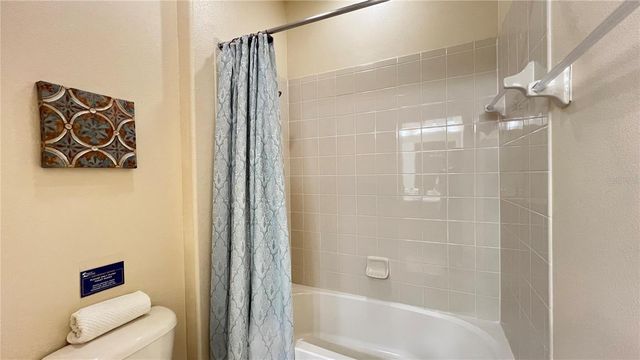 2353 VICTORIA DRIVE, Davenport, FL 33837