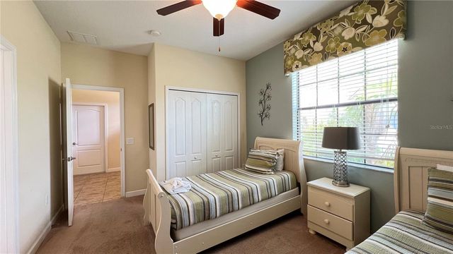 2353 VICTORIA DRIVE, Davenport, FL 33837
