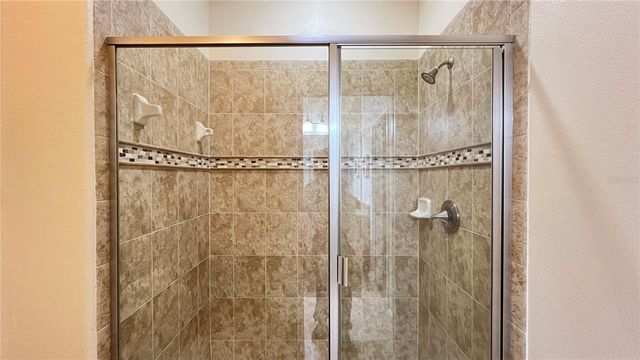 2353 VICTORIA DRIVE, Davenport, FL 33837