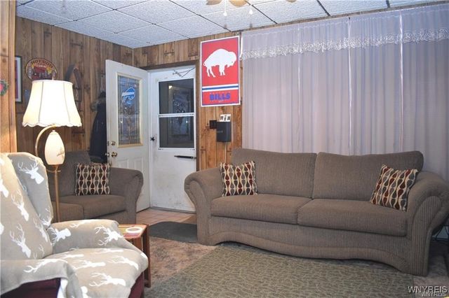 3692 1st Street, Hamburg, NY 14219