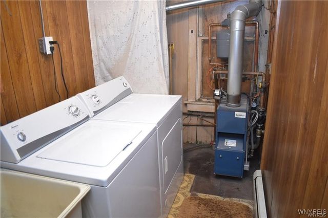 3692 1st Street, Hamburg, NY 14219