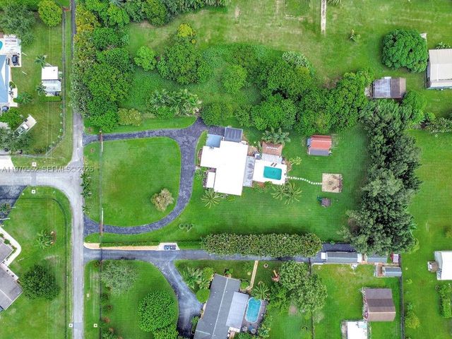 5300 SW 162nd Ave, Southwest Ranches, FL 33331