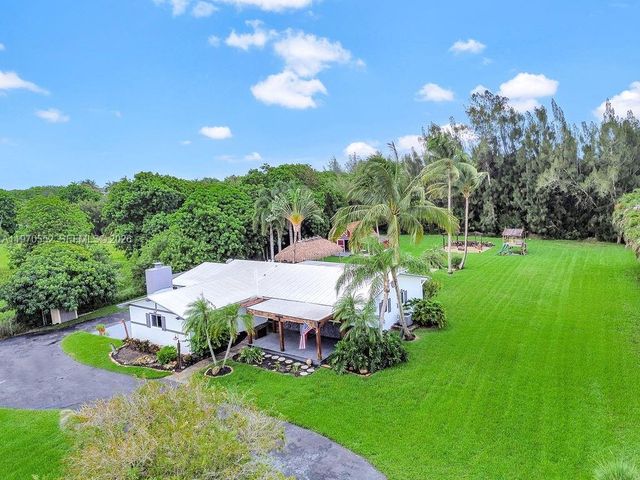 5300 SW 162nd Ave, Southwest Ranches, FL 33331