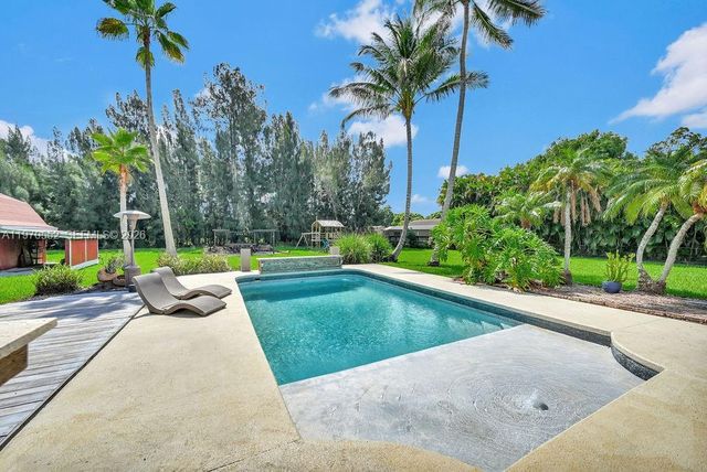 5300 SW 162nd Ave, Southwest Ranches, FL 33331