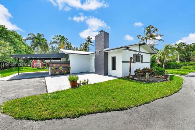 5300 SW 162nd Ave, Southwest Ranches, FL 33331