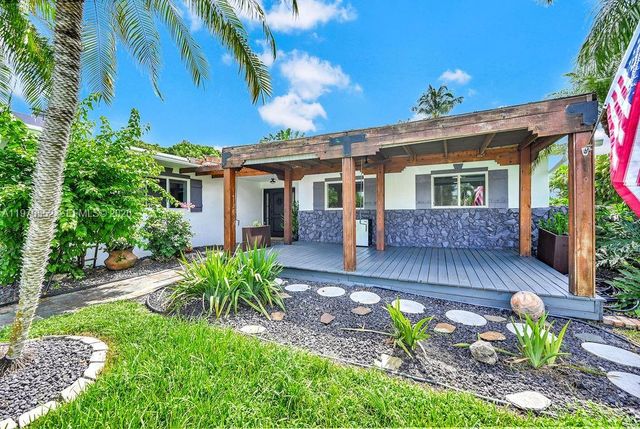 5300 SW 162nd Ave, Southwest Ranches, FL 33331