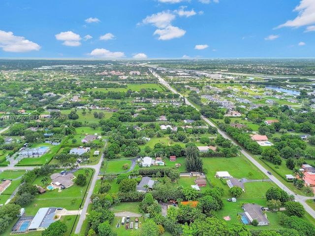 5300 SW 162nd Ave, Southwest Ranches, FL 33331