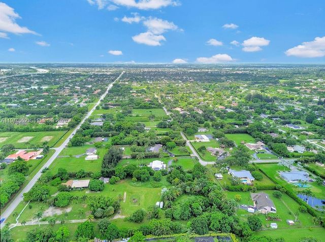 5300 SW 162nd Ave, Southwest Ranches, FL 33331