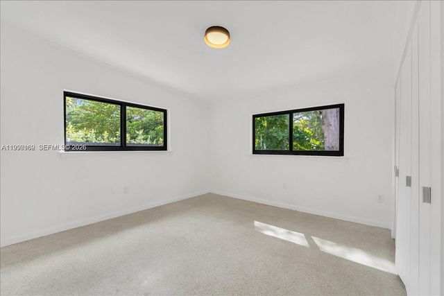 7132 SW 65th Ave, South Miami, FL 33143