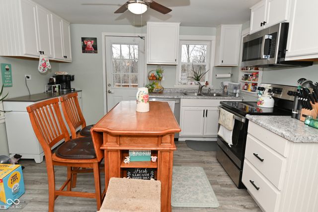 3322 E Centenary Road, Mooresville, IN 46158