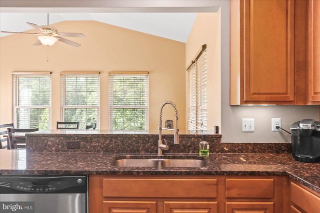 89 MALEK DR, Hanover, PA 17331