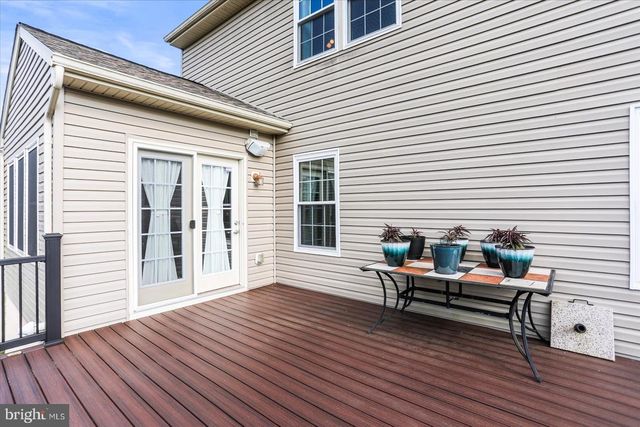89 MALEK DR, Hanover, PA 17331