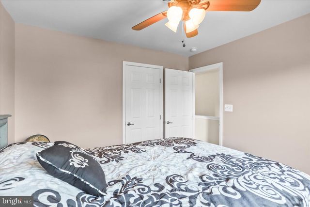 89 MALEK DR, Hanover, PA 17331
