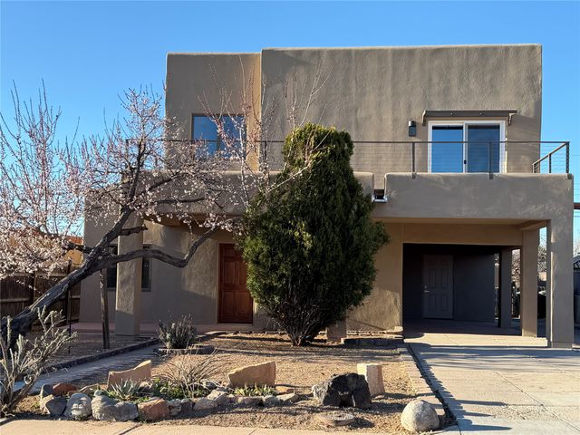 1819 Puye Road, Santa Fe, NM 87505