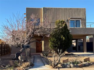 1819 Puye Road, Santa Fe, NM 87505