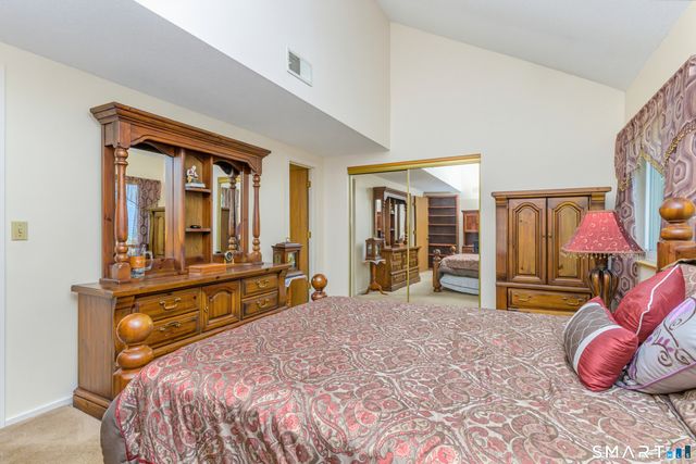 21 Wynwood Drive 21, Cromwell, CT 06416
