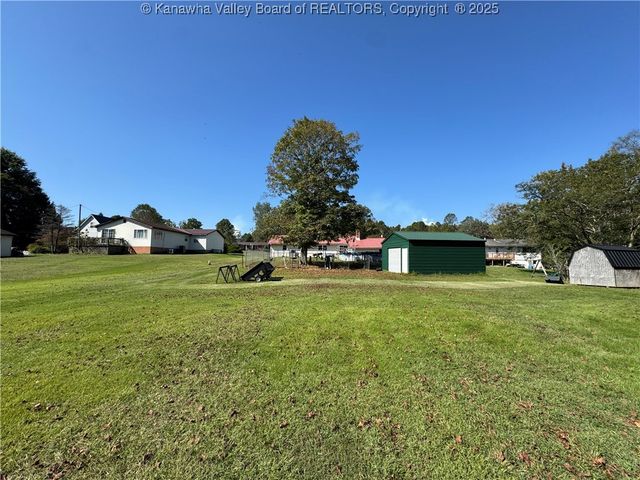 757 Grandview Avenue, Point Pleasant, WV 25550