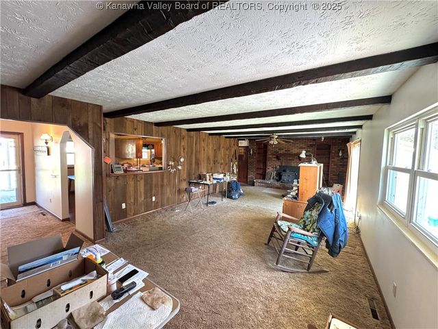 757 Grandview Avenue, Point Pleasant, WV 25550