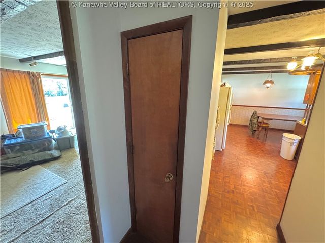 757 Grandview Avenue, Point Pleasant, WV 25550