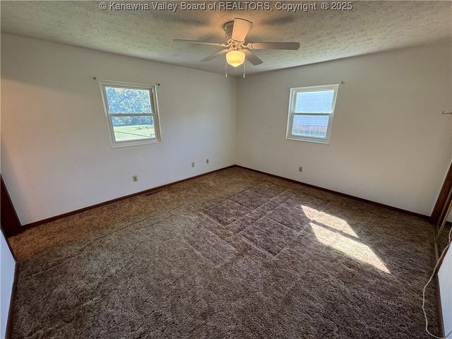 757 Grandview Avenue, Point Pleasant, WV 25550