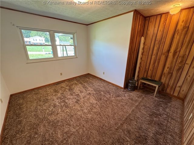 757 Grandview Avenue, Point Pleasant, WV 25550