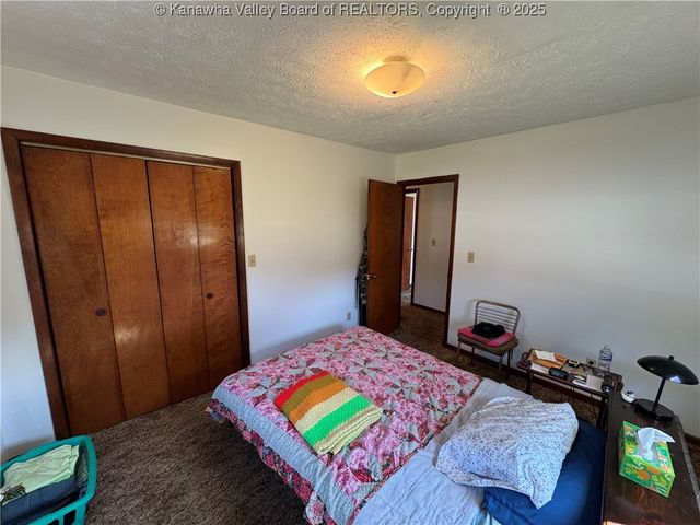 757 Grandview Avenue, Point Pleasant, WV 25550