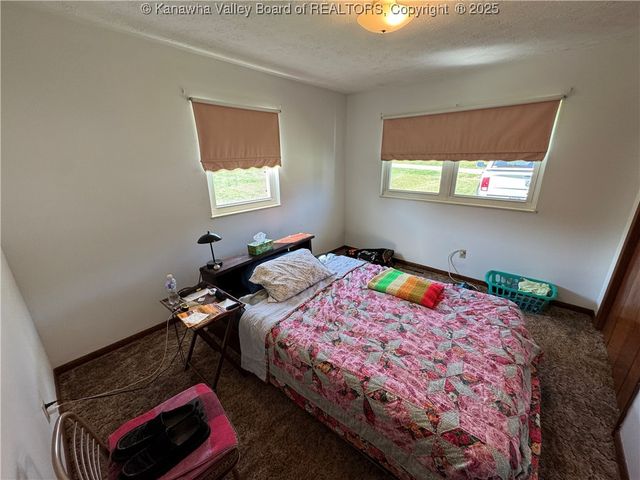 757 Grandview Avenue, Point Pleasant, WV 25550