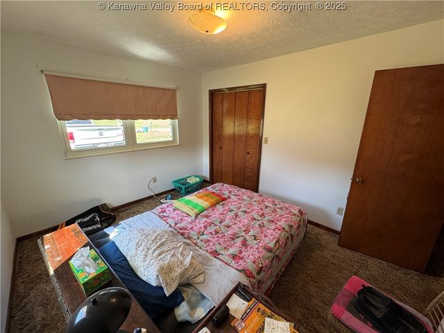 757 Grandview Avenue, Point Pleasant, WV 25550