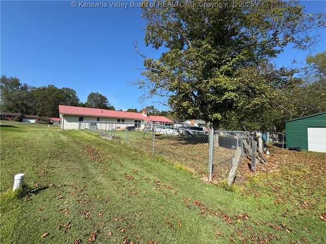 757 Grandview Avenue, Point Pleasant, WV 25550