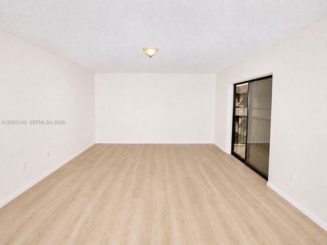 7985 SW 86th St 432, Miami, FL 33143