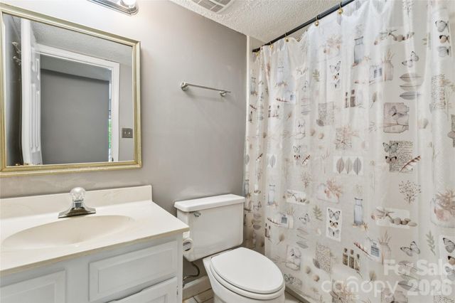 7407 Ashfield Court, Charlotte, NC 28226