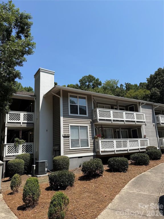 7407 Ashfield Court, Charlotte, NC 28226