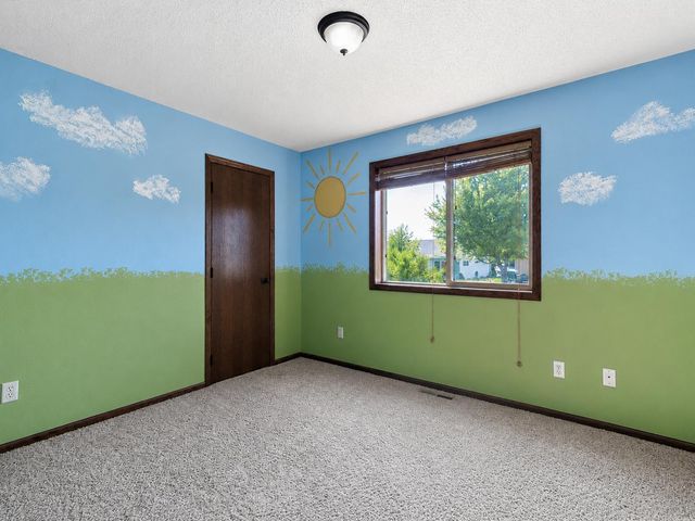 100 Olympic Court, Mankato, MN 56001