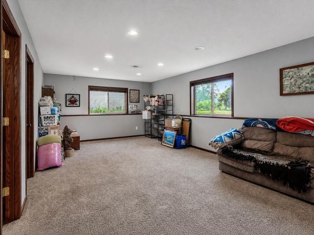 100 Olympic Court, Mankato, MN 56001