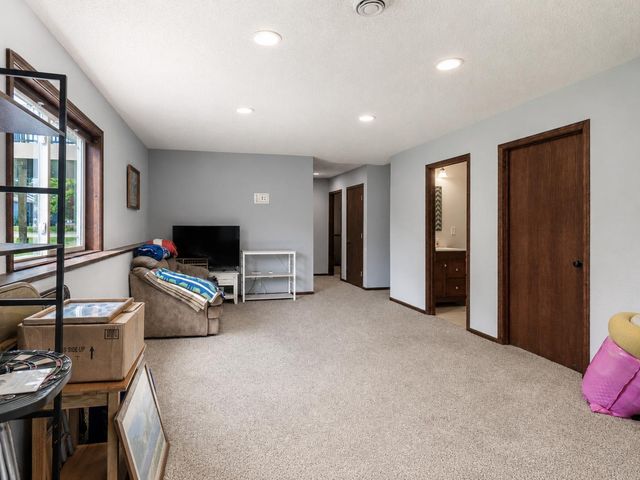 100 Olympic Court, Mankato, MN 56001