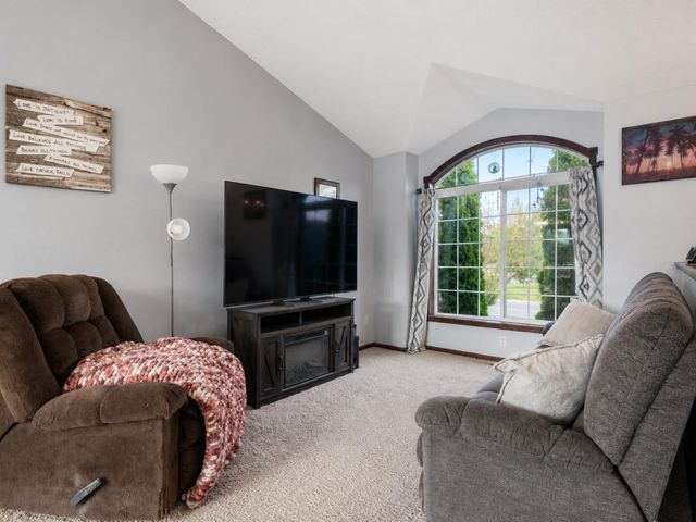 100 Olympic Court, Mankato, MN 56001