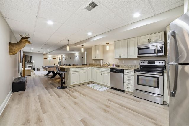 8 Alstead Path, Millbury, MA 01527