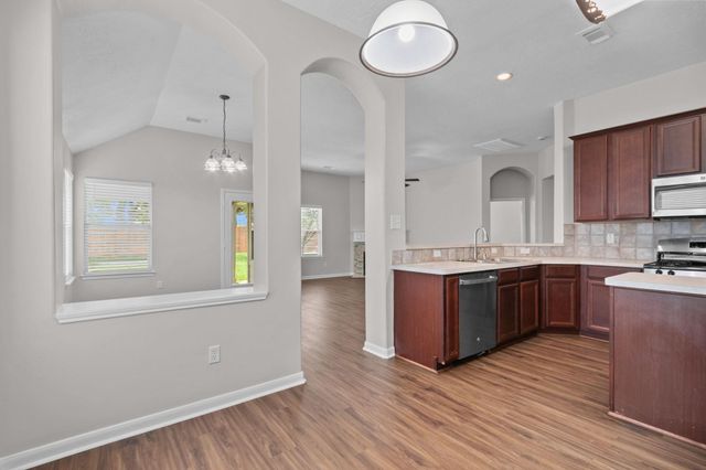 19830 Sternwood Manor Drive, Spring, TX 77379