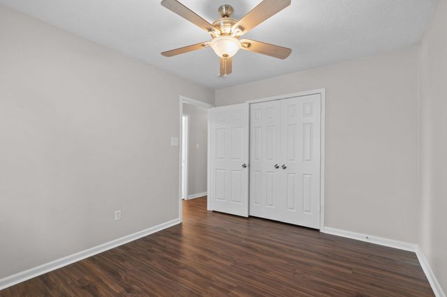 19830 Sternwood Manor Drive, Spring, TX 77379