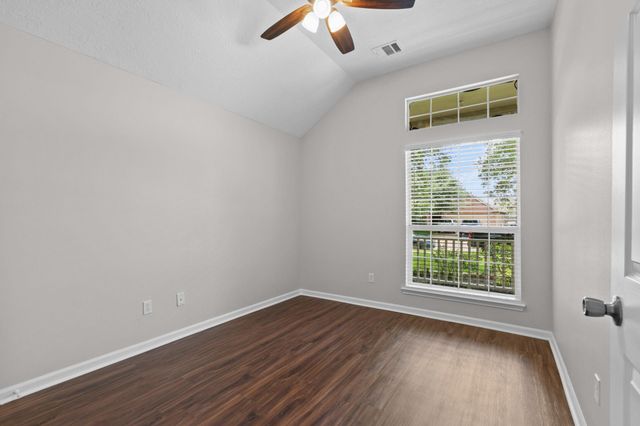19830 Sternwood Manor Drive, Spring, TX 77379