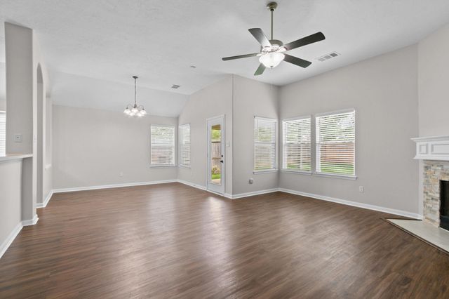 19830 Sternwood Manor Drive, Spring, TX 77379