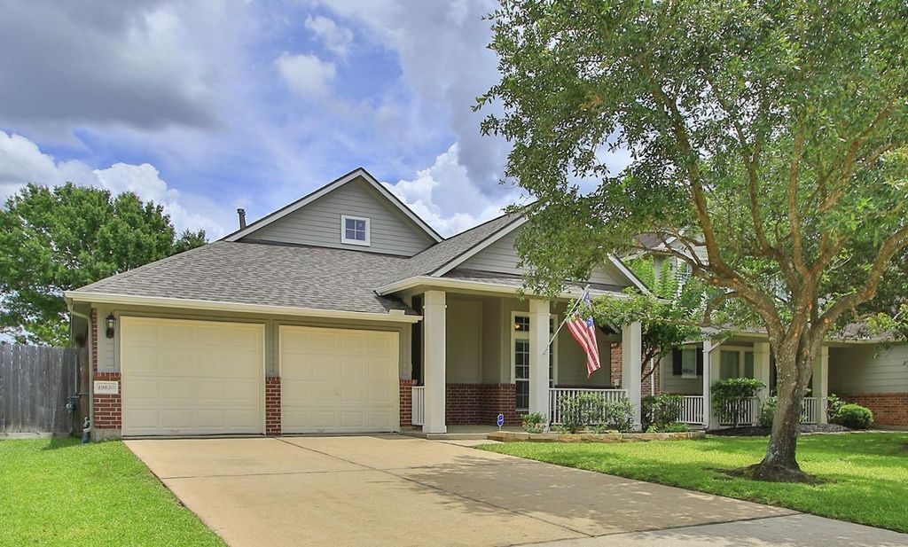 19830 Sternwood Manor Drive, Spring, TX 77379