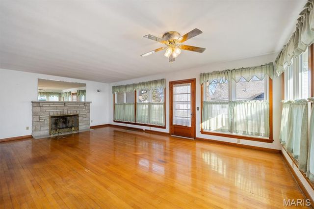 205 W Magnolia Street, Marine, IL 62061