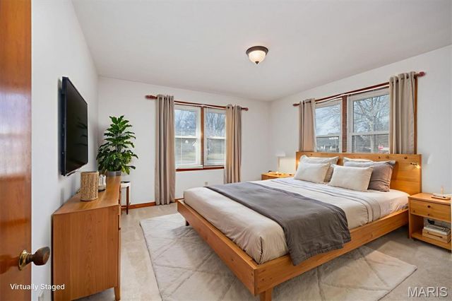 205 W Magnolia Street, Marine, IL 62061