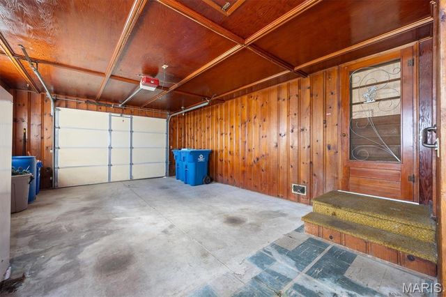 205 W Magnolia Street, Marine, IL 62061